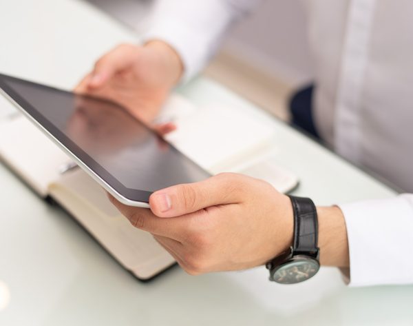 pantry-businessman-tablet